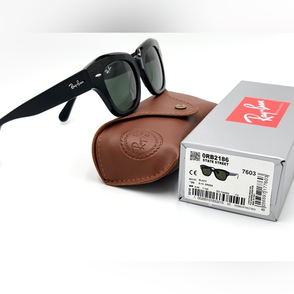 Ray-Ban State Street Sunglasses Black RB2186 Green Lens 49mm 901/31 - Picture 7 of 13